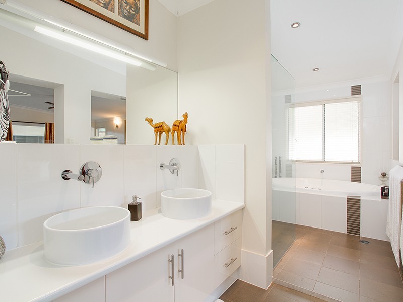 31 Meemar Street, Chermside QLD 4032