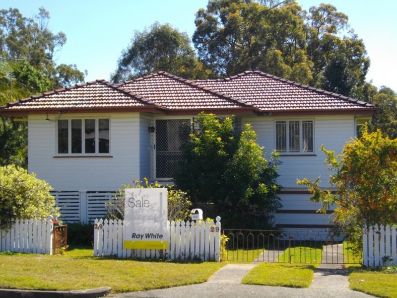 29 Reinhold Crescent, Chermside QLD 4032