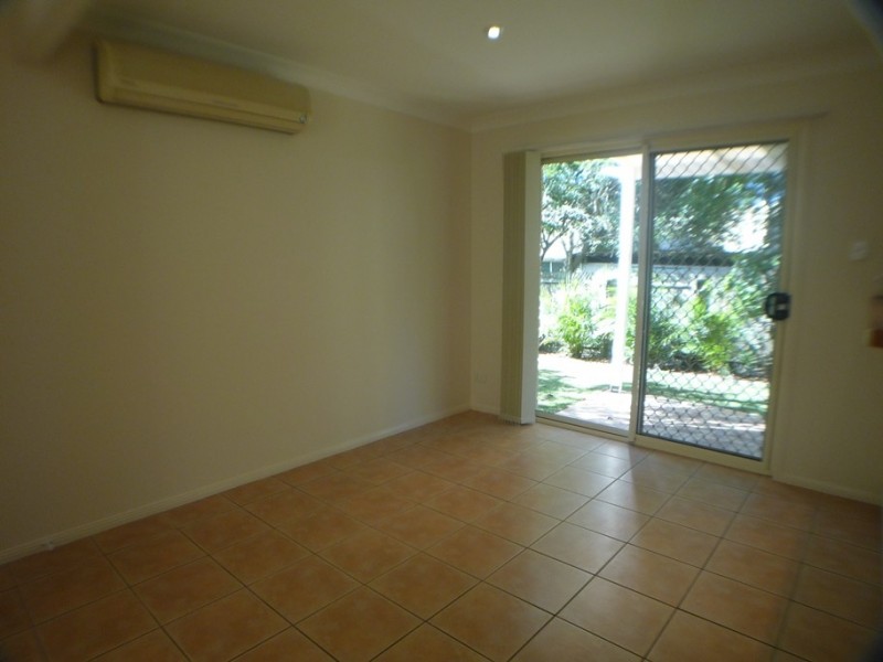 1/12 Greenbank Street, Chermside QLD 4032