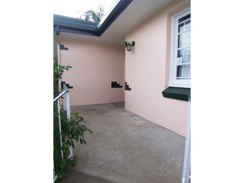 17 Dawn Street, Kedron QLD 4031