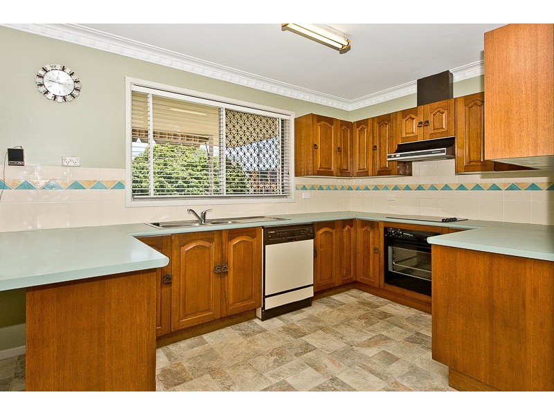 27 Kurago Street, Chermside West QLD 4032