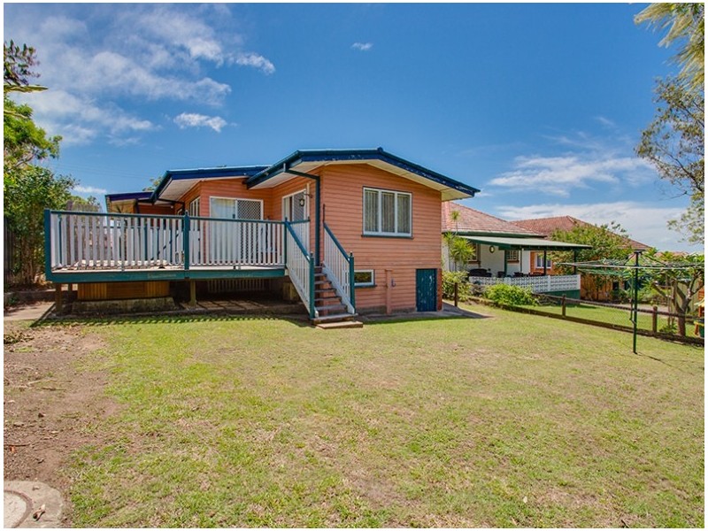 97 Spence Road, Wavell Heights QLD 4012