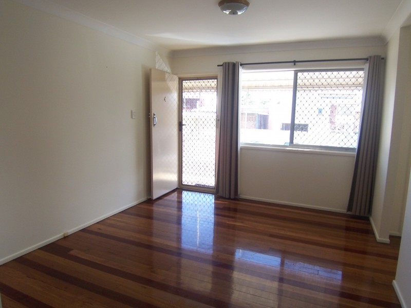 4/14 Hall Street, Chermside QLD 4032