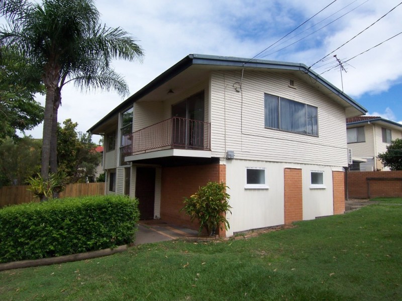 1 Beauval Street, Kedron QLD 4031