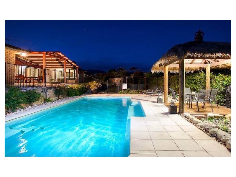 4 Major Court, Cashmere QLD 4500