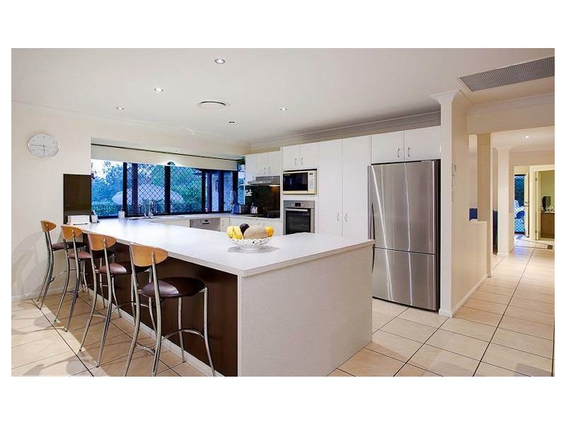 4 Major Court, Cashmere QLD 4500