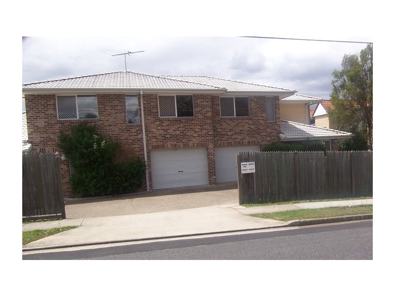 2/95 Farnell Street, Chermside QLD 4032