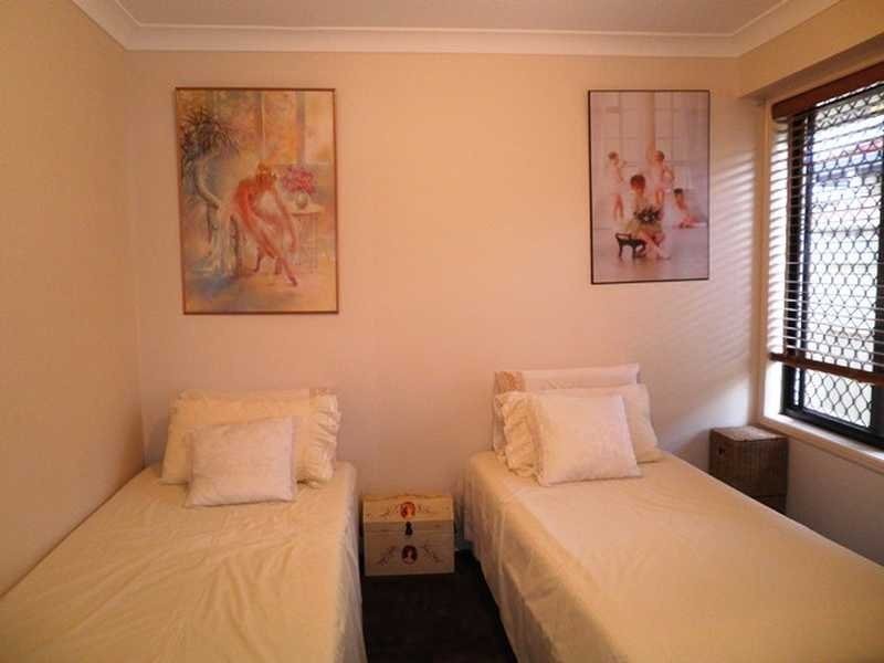 3 Country Club Close, Carseldine QLD 4034