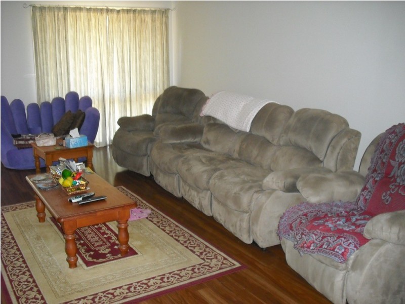 1 St Marcel Court, Petrie QLD 4502