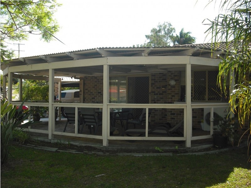 1 St Marcel Court, Petrie QLD 4502