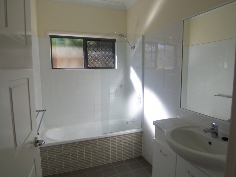 25 Zenith Avenue, Chermside QLD 4032