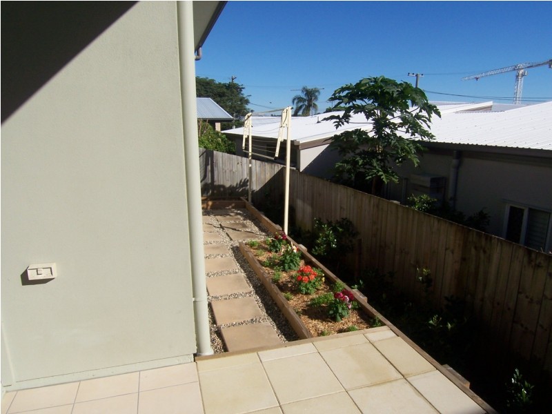 25 Zenith Avenue, Chermside QLD 4032