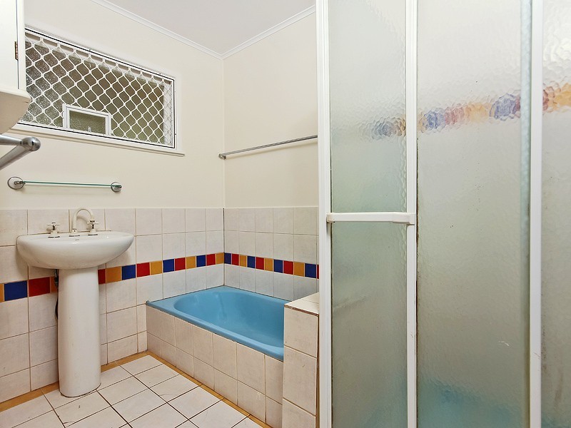 169 Kitchener Road, Kedron QLD 4031