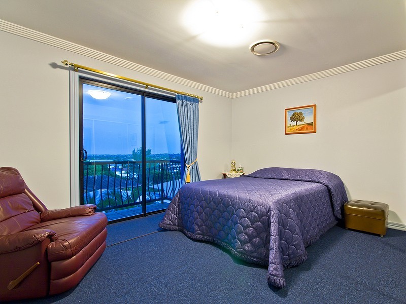 204 Kitchener Road, Kedron QLD 4031