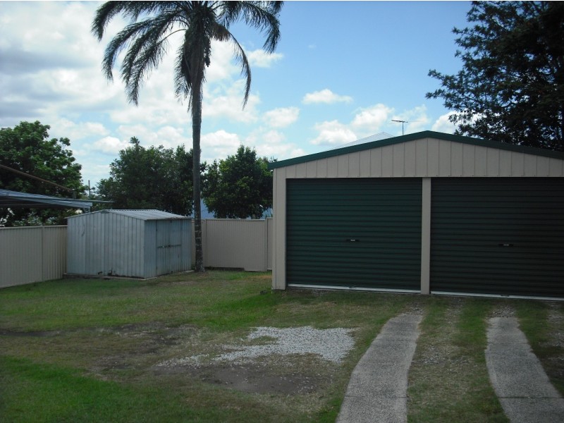 327 Hamilton Road, Chermside QLD 4032