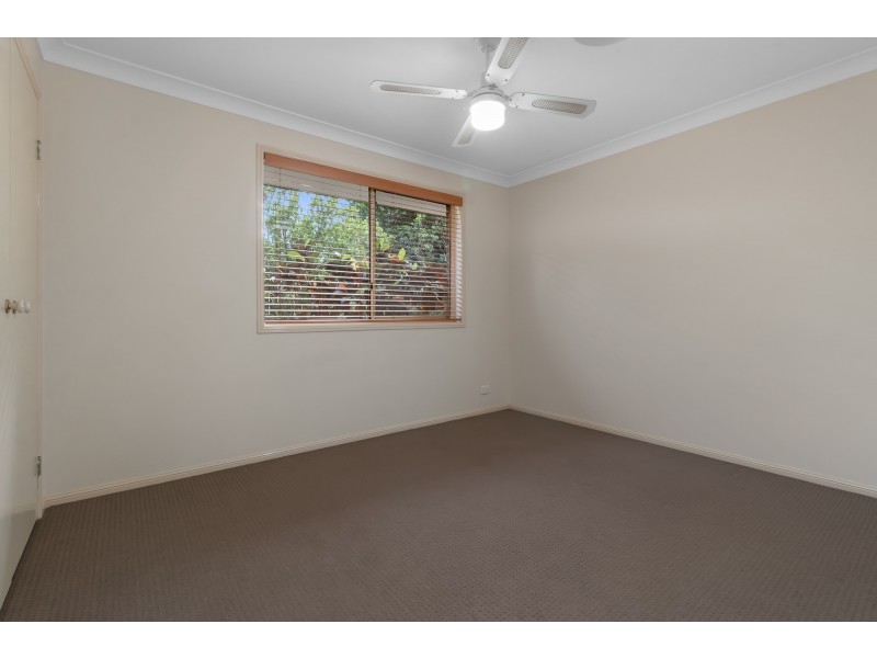 19 Bangalow Street, Bridgeman Downs QLD 4035