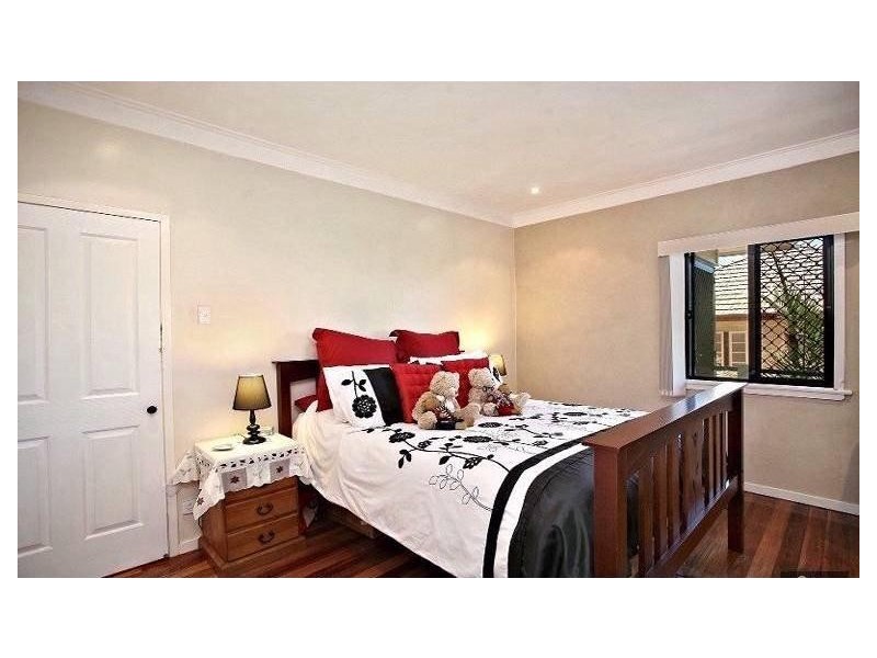 265 Hamilton Road, Chermside QLD 4032