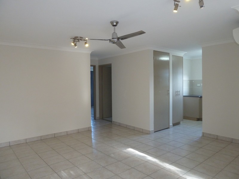 2/25 Hilltop Avenue, Chermside QLD 4032