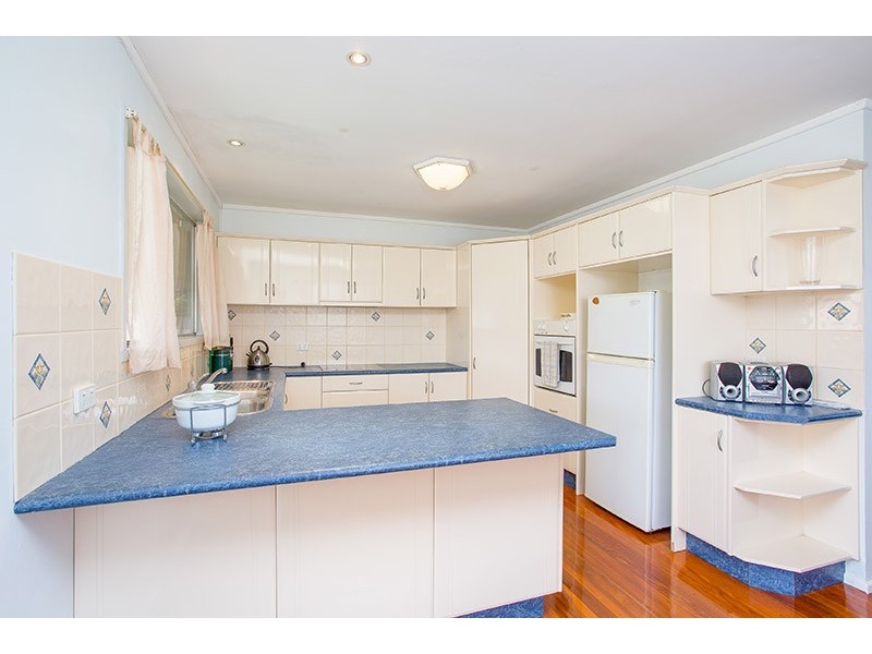 9 Valiant Street, Chermside West QLD 4032