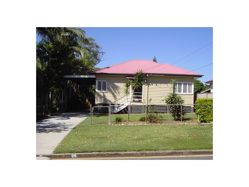 98 Main Avenue, Wavell Heights QLD 4012