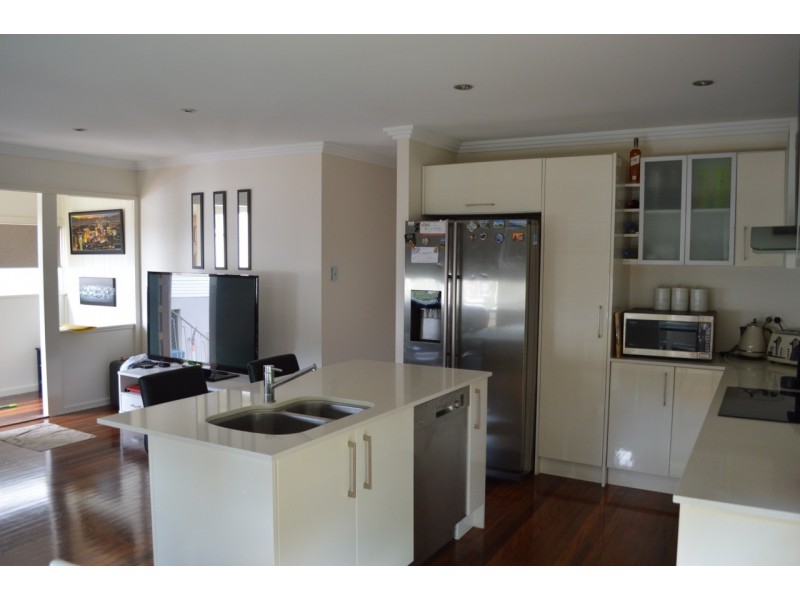 5 Bloxsom Street, Kedron QLD 4031