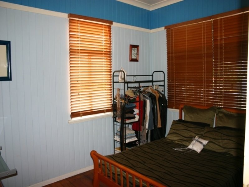 35 Barron Street, Gordon Park QLD 4031