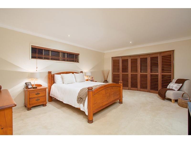 8 Estonia Avenue, Bridgeman Downs QLD 4035