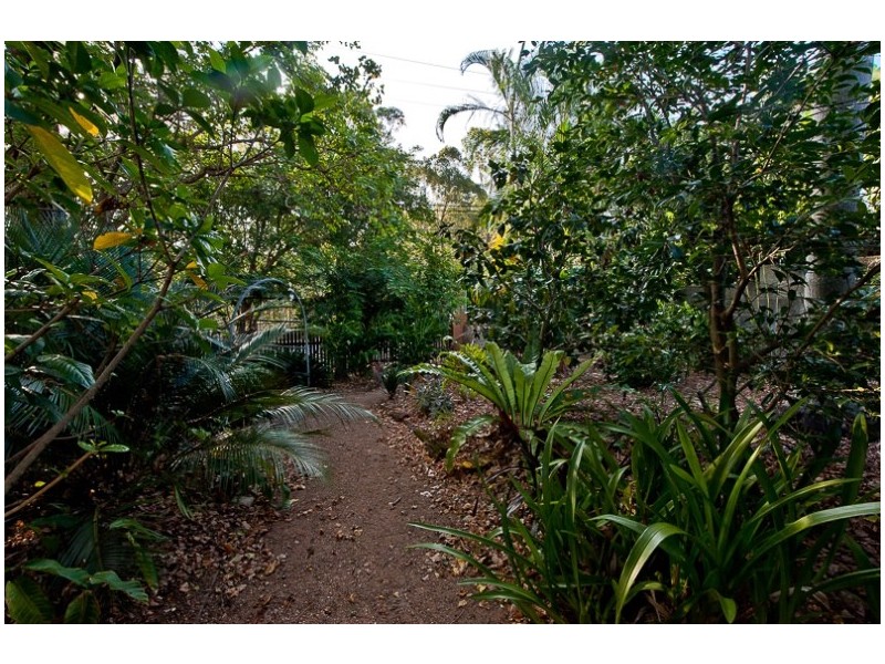 33 Ben Street, Chermside West QLD 4032