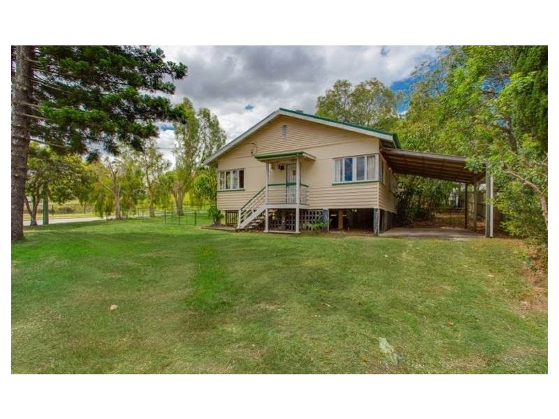 39 Mimosa Street, Mitchelton QLD 4053