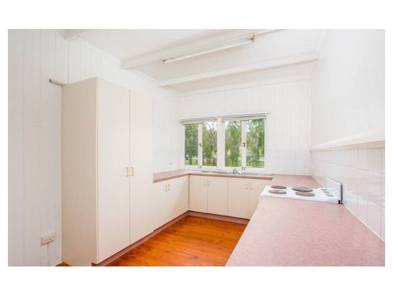 39 Mimosa Street, Mitchelton QLD 4053