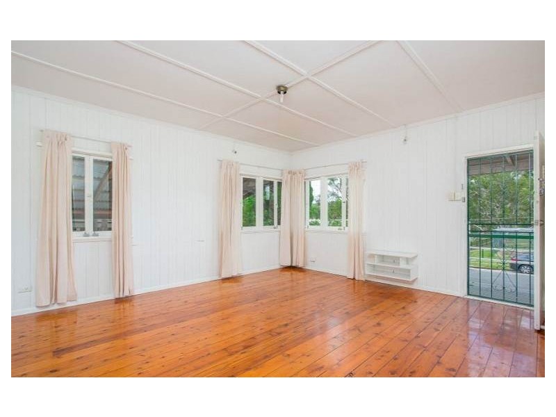 39 Mimosa Street, Mitchelton QLD 4053