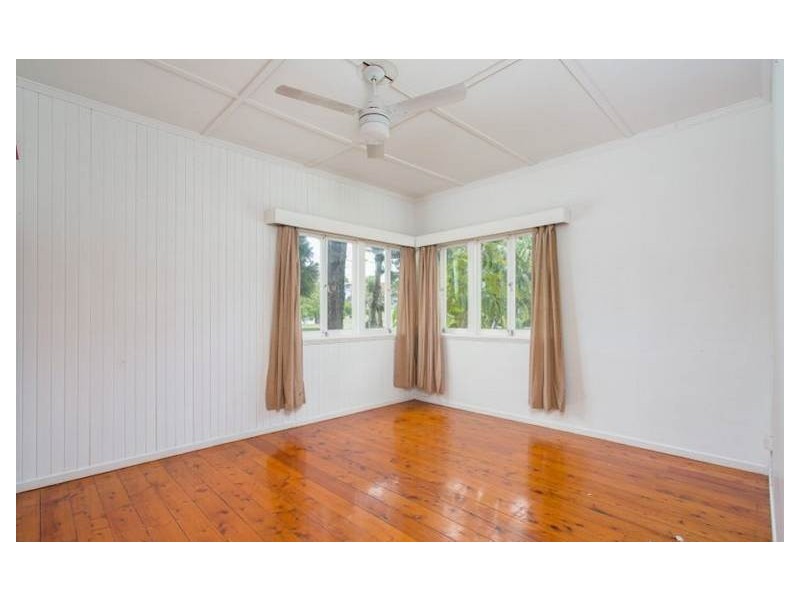 39 Mimosa Street, Mitchelton QLD 4053