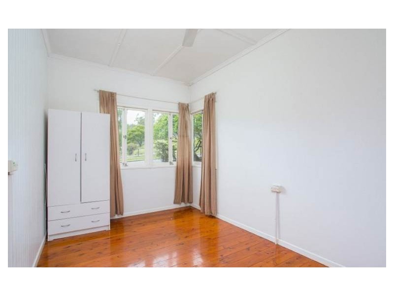 39 Mimosa Street, Mitchelton QLD 4053