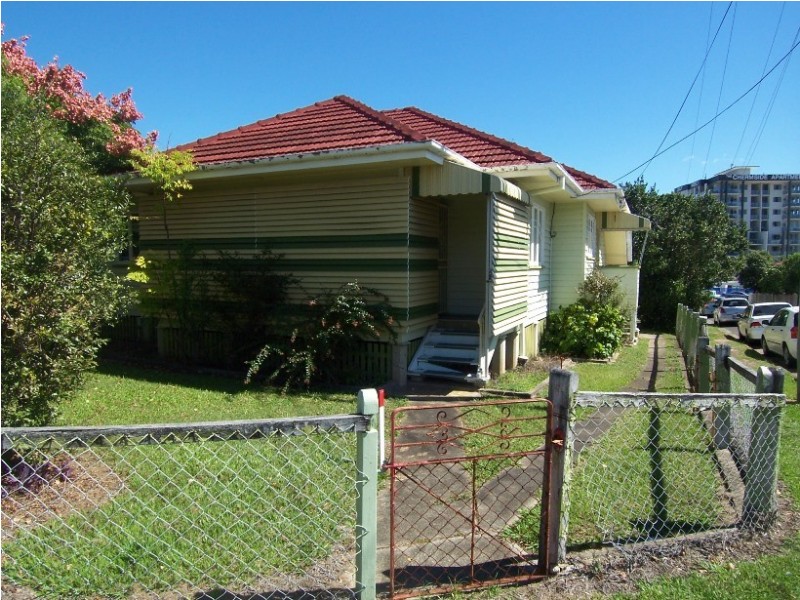 27 Kingsmill Street, Chermside QLD 4032