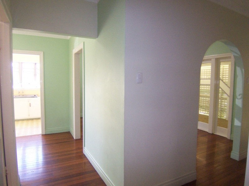 27 Kingsmill Street, Chermside QLD 4032