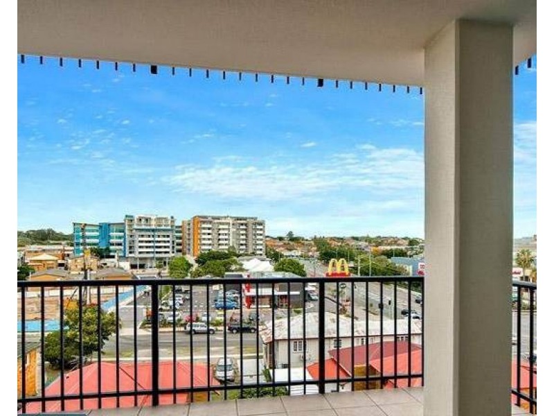 408/1 Kingsmill Street, Chermside QLD 4032