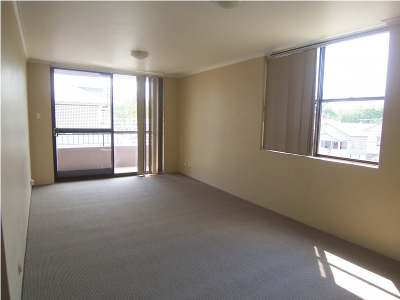 1/12 Ramsay Street, Kedron QLD 4031