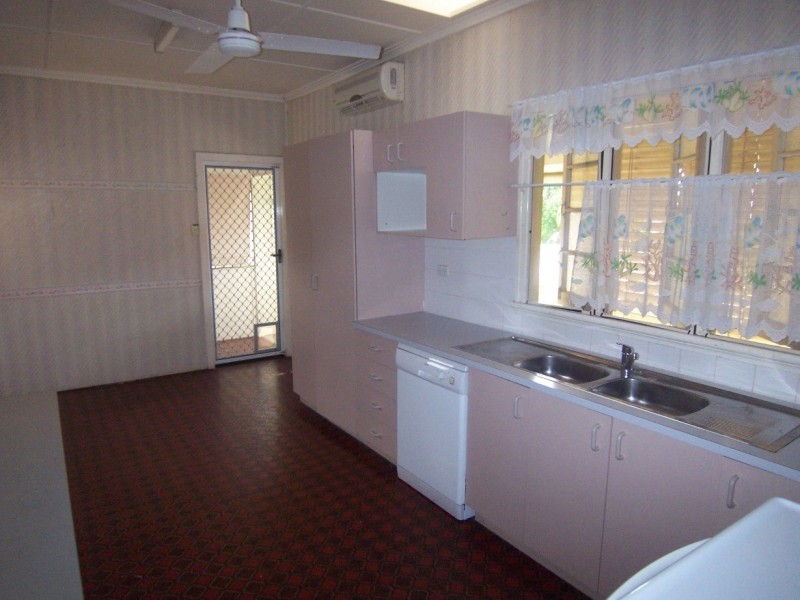 20 Western Avenue, Chermside QLD 4032