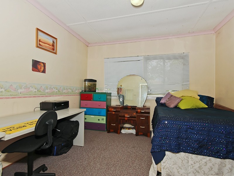 31 Duffy Street, Zillmere QLD 4034