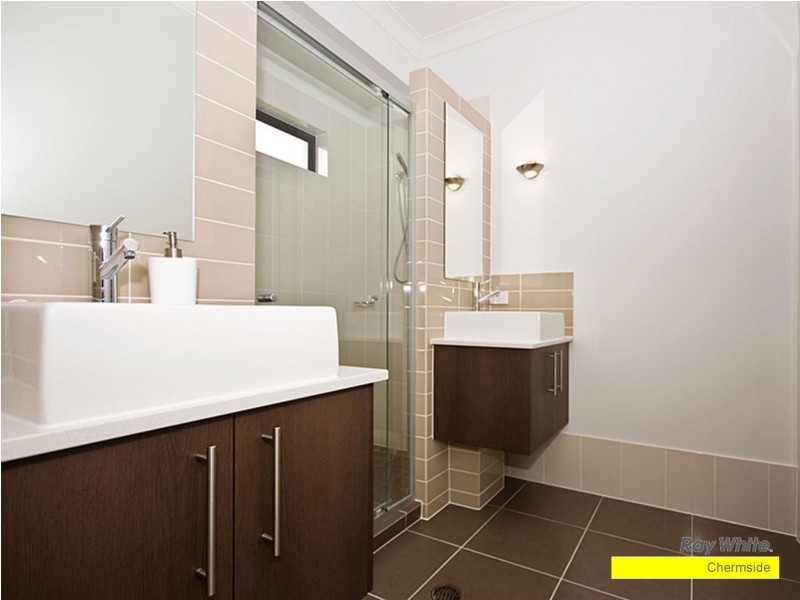 235 Ridley Road, Bridgeman Downs QLD 4035