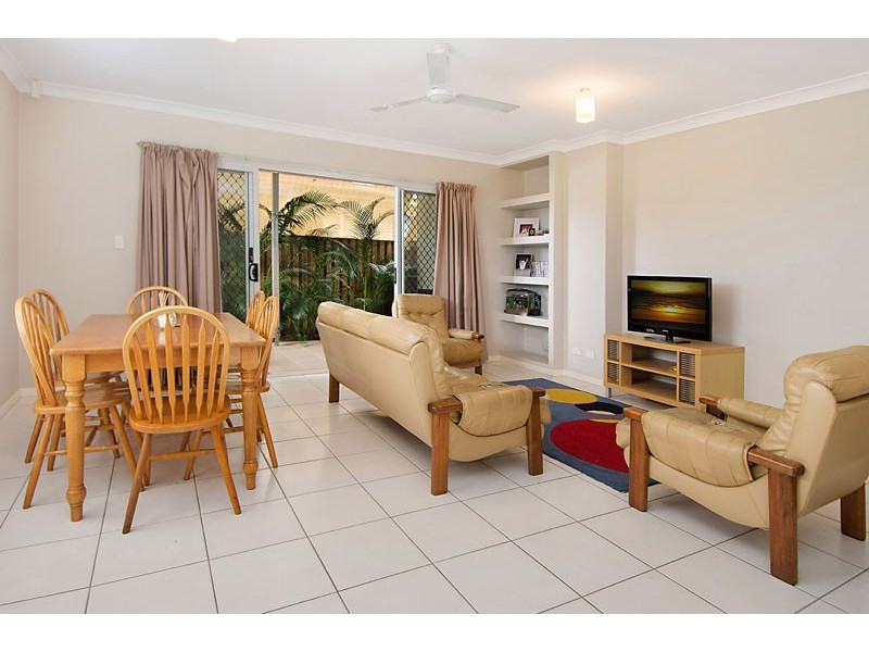 81A Curwen Terrace, Chermside QLD 4032