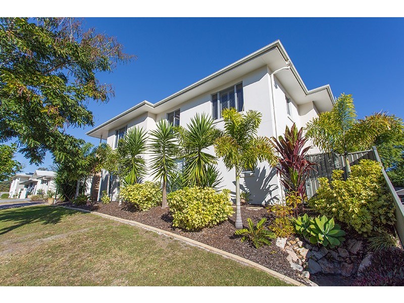 33 Hillside Circuit, Chermside West QLD 4032