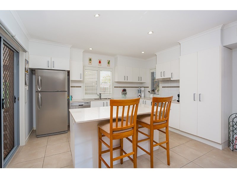 33 Hillside Circuit, Chermside West QLD 4032