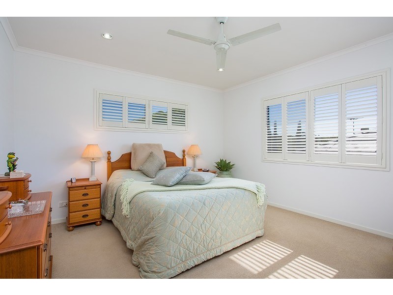 33 Hillside Circuit, Chermside West QLD 4032