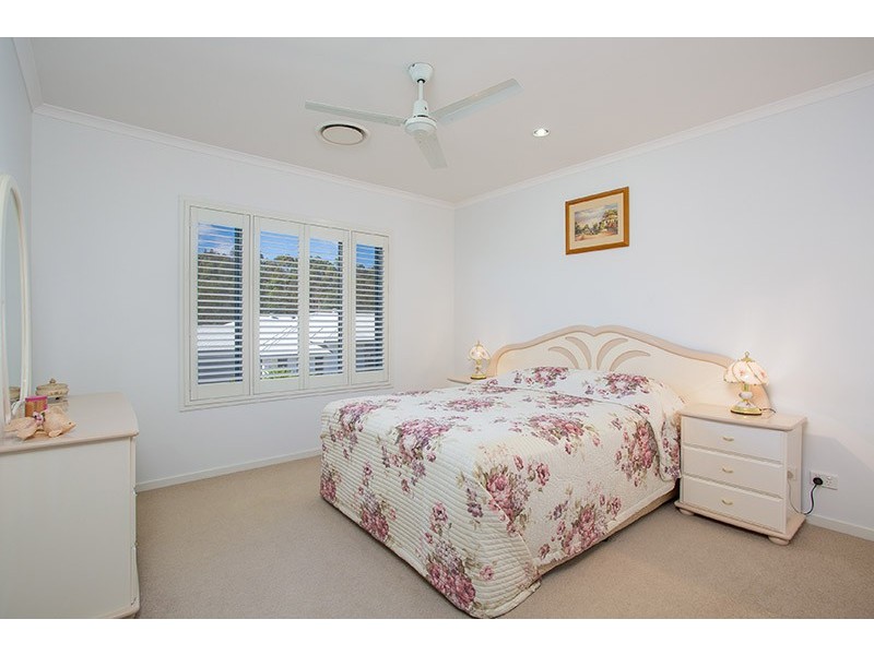33 Hillside Circuit, Chermside West QLD 4032