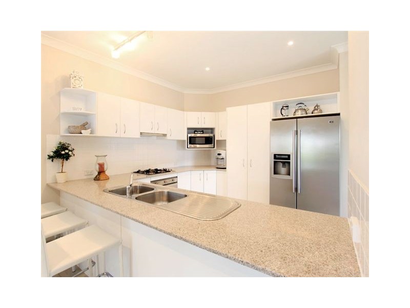 63 Petrie Crescent, Aspley QLD 4034