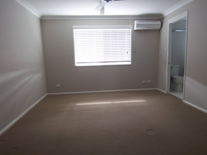 81 Curwen Terrace, Chermside QLD 4032