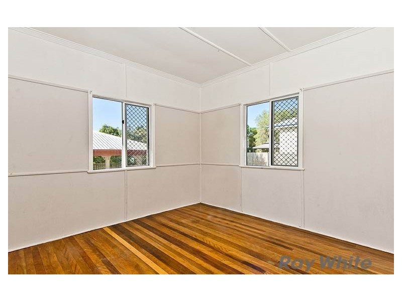 39 Ballantine Street, Chermside QLD 4032