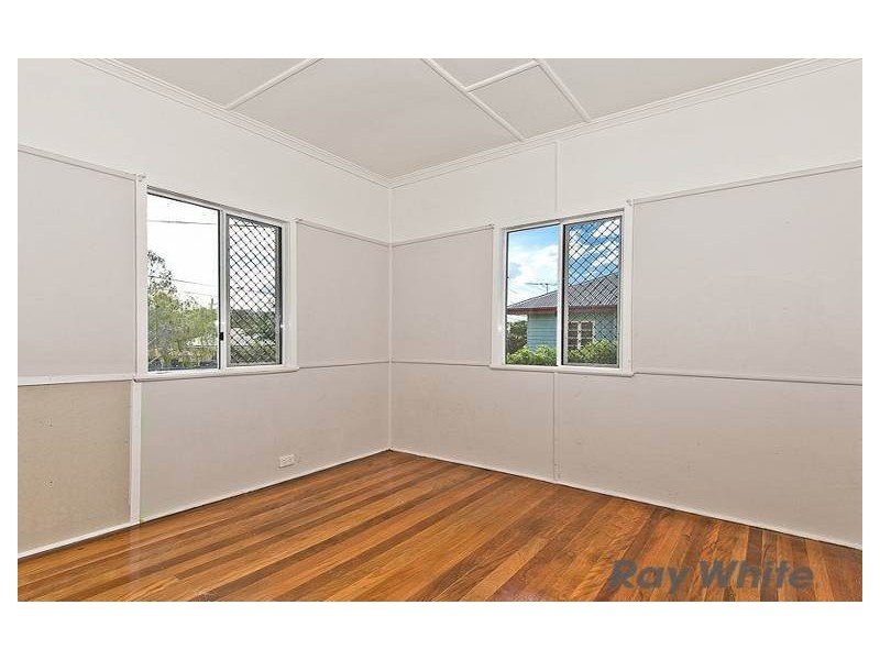 39 Ballantine Street, Chermside QLD 4032