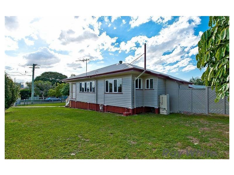 39 Ballantine Street, Chermside QLD 4032